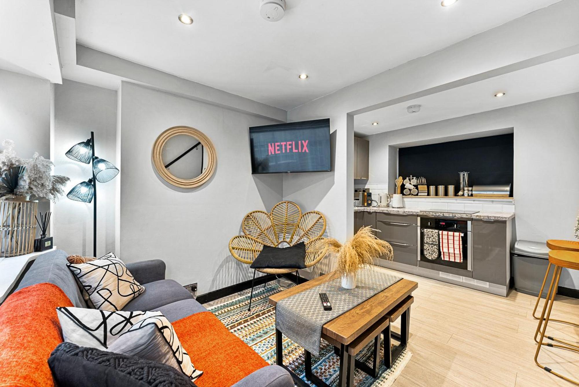 30 Percent Off! Elegant Cottage Of Whitby - Sleeps 5 ภายนอก รูปภาพ