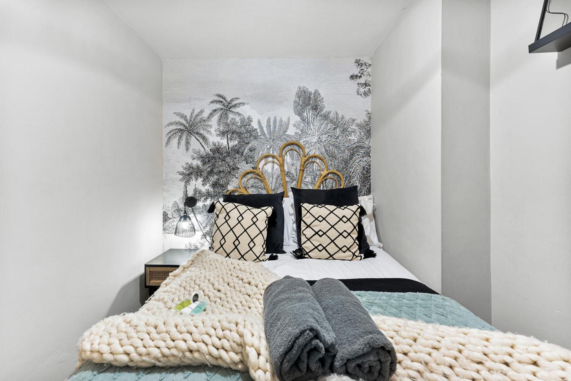 30 Percent Off! Elegant Cottage Of Whitby - Sleeps 5 ภายนอก รูปภาพ
